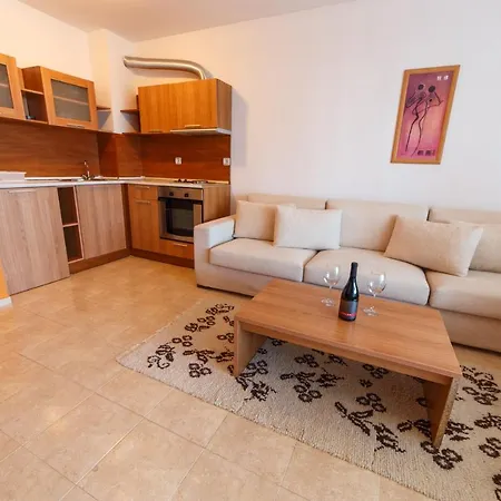 Monastery 2 公寓式酒店