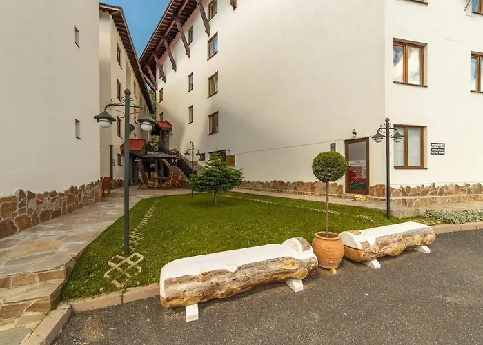 Monastery 2 Aparthotel 3*